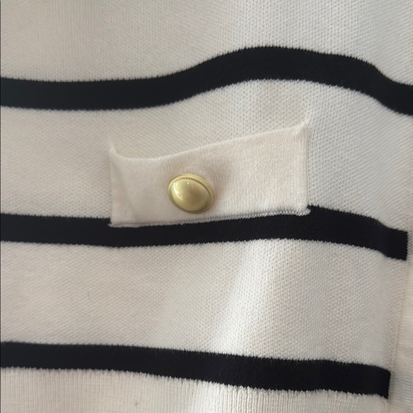 Striped Sleeveless Cardigan with Gold Buttons 14 - Picture 3 of 8